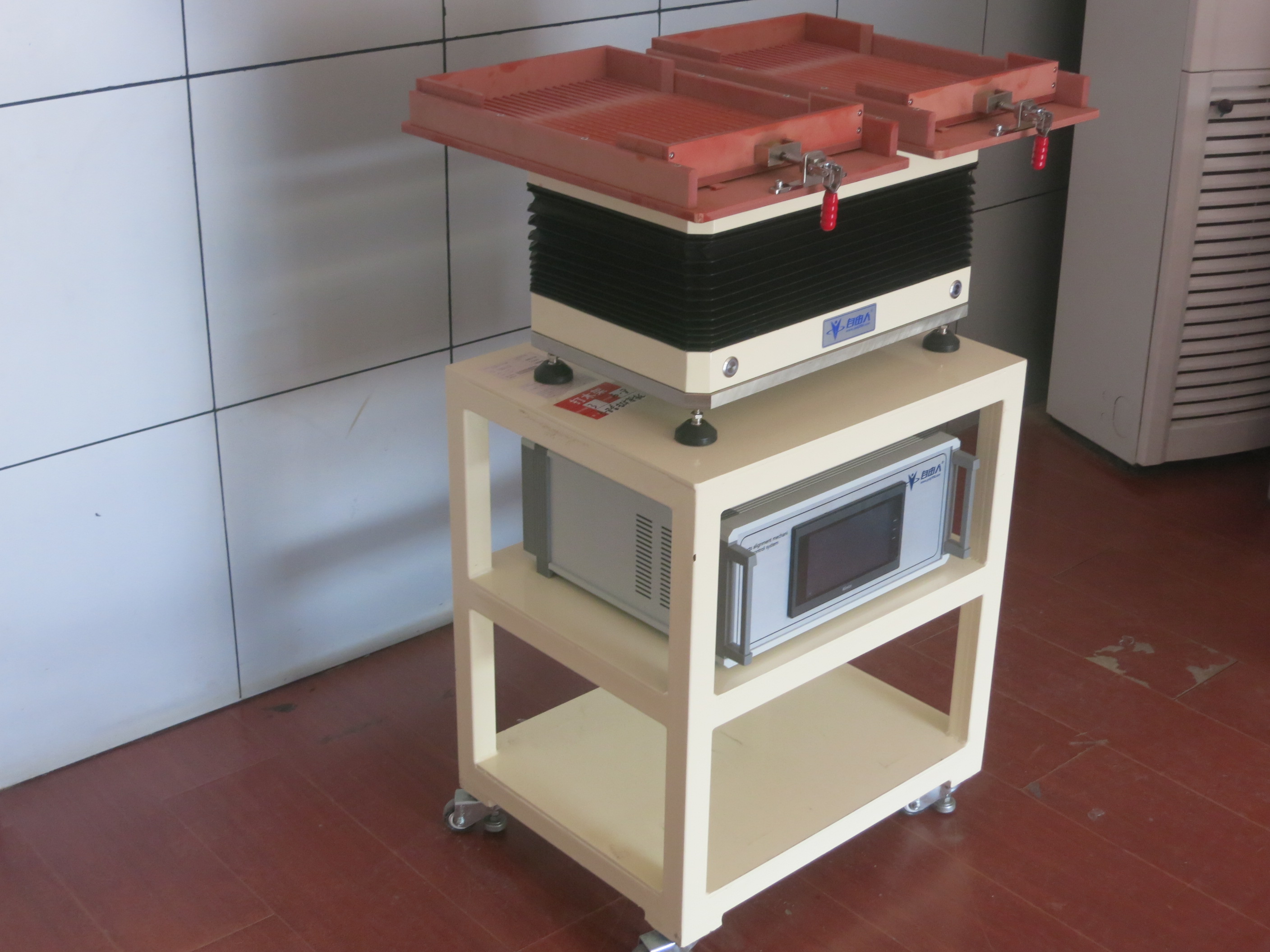 墊圈自動(dòng)排列振動(dòng)機(jī)墊圈快速整列