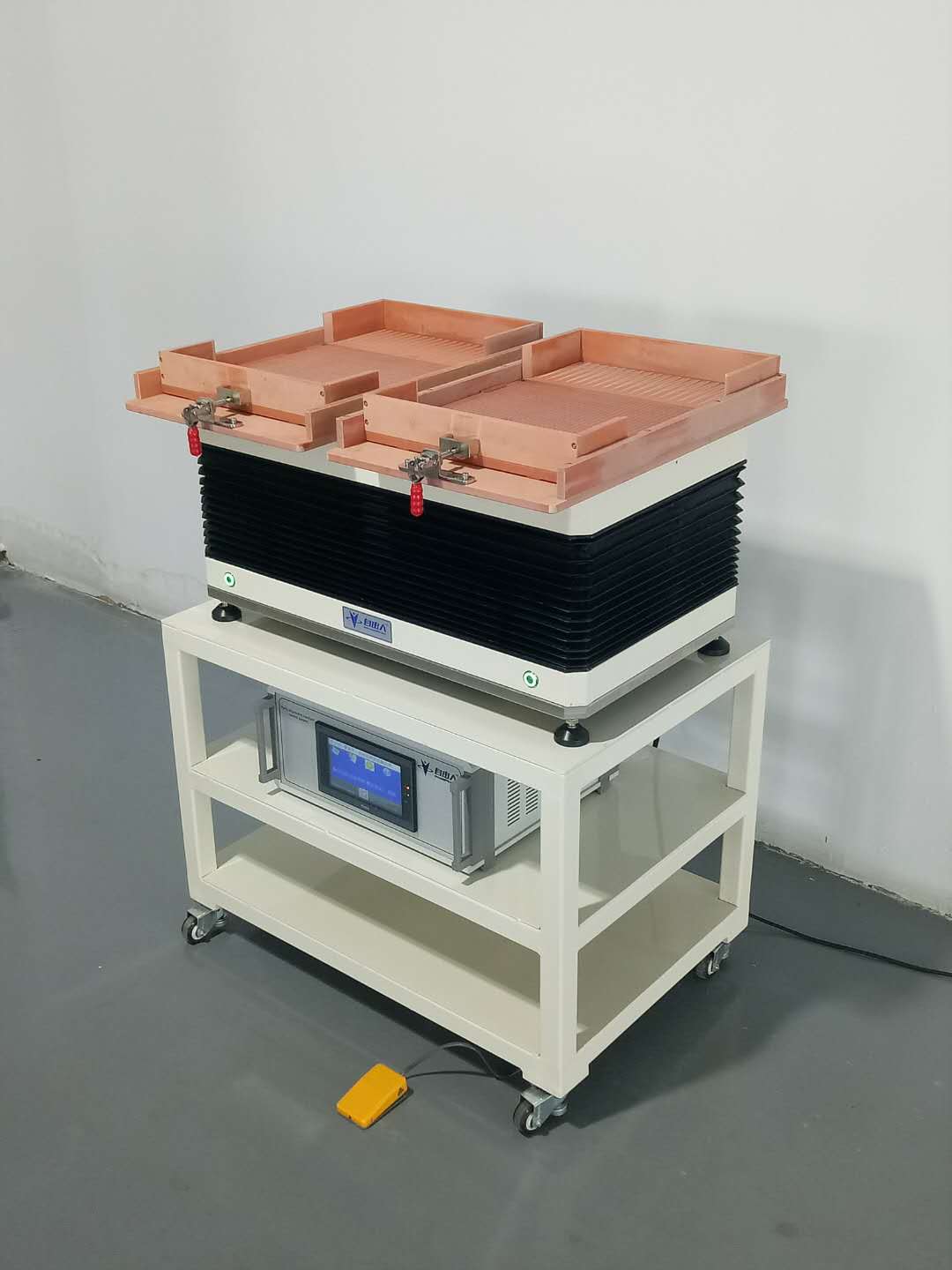 汽氣眼孔整列機(jī)