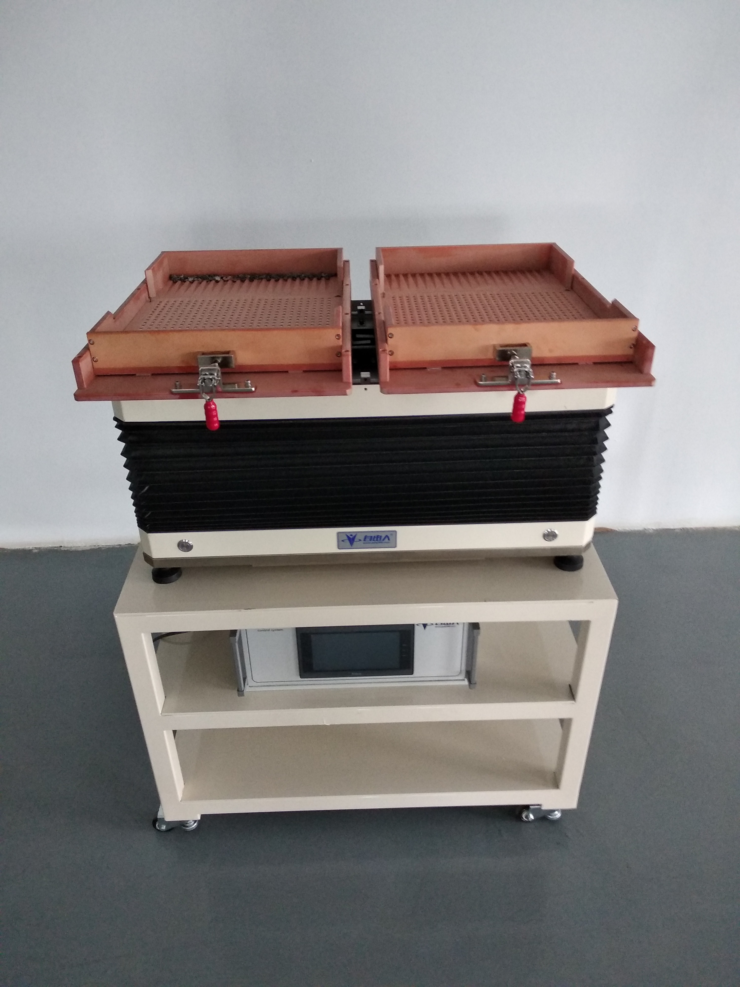 手機零件排列微小零件振列機