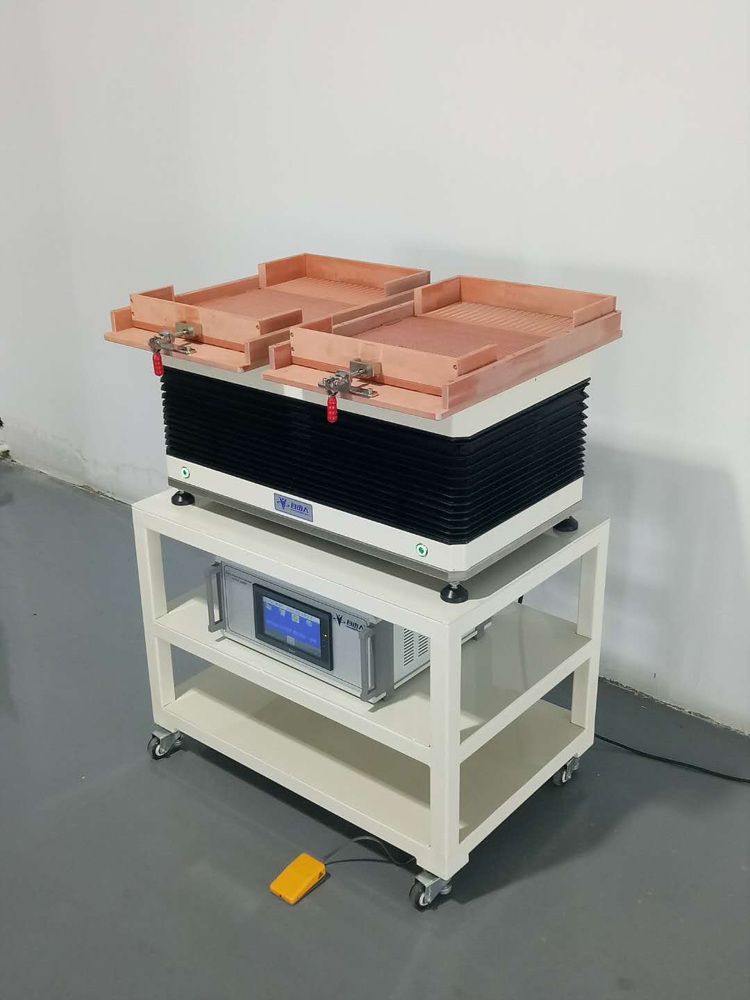 墊圈整列機(jī)