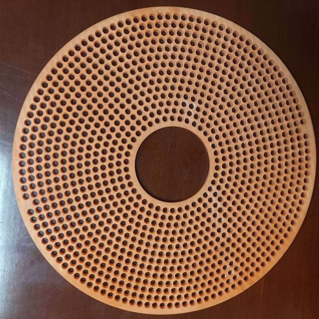 電鍍小螺絲治具板