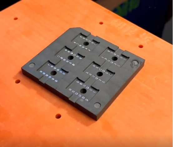 組裝好的T型零件