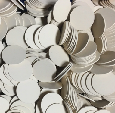 需要整列的陶瓷片零件 image