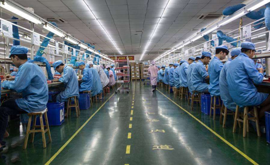 生產(chǎn)線工人