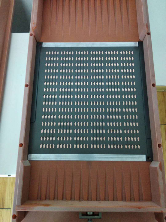 半導(dǎo)體跳線排列