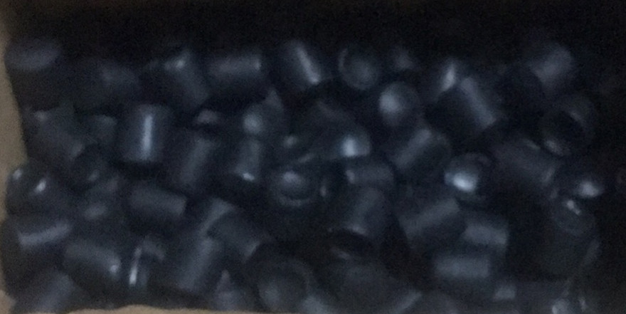 平一振列機(jī)，快速排列粘連的橡膠產(chǎn)品