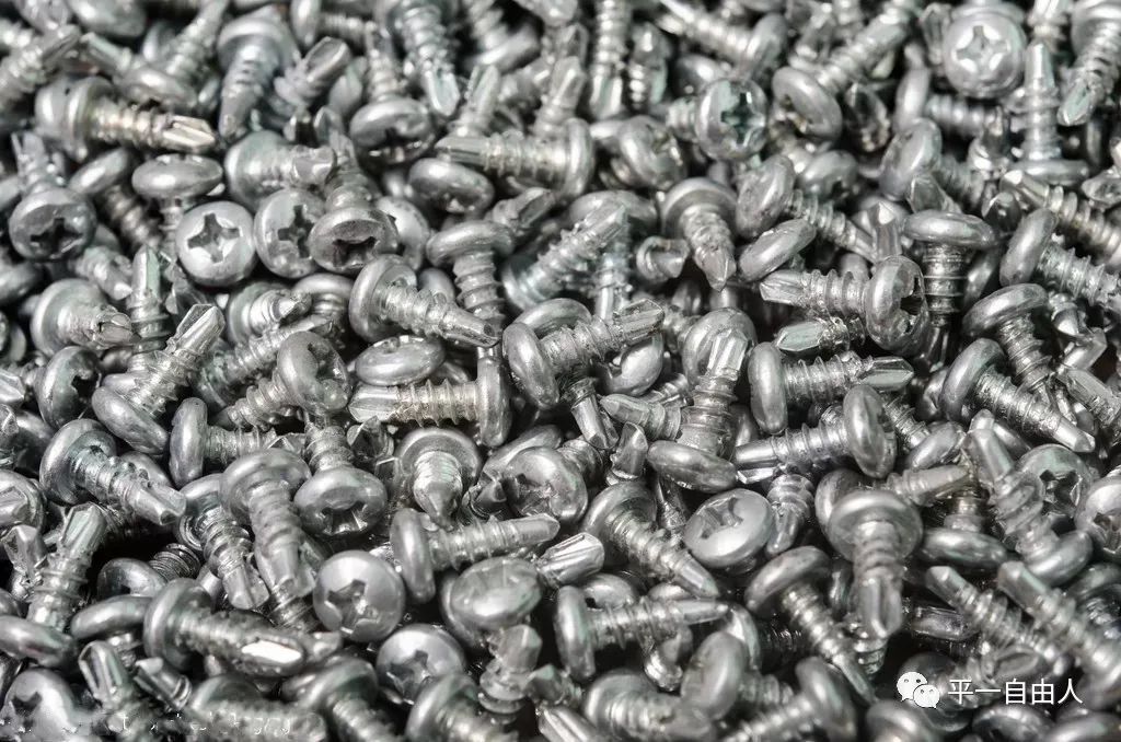 平一螺母排列機(jī)擺脫產(chǎn)量困境，迎接螺母行業(yè)的春天